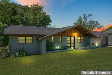 Lake Home For Sale in Gainesville, Texas