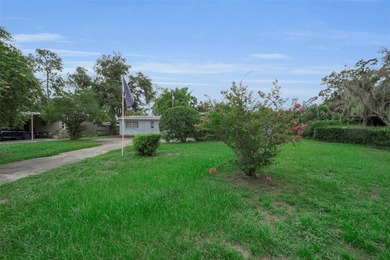 **HANDYMAN SPECIAL WITH INCREDIBLE POTENTIAL IN THE HEART OF - photo 3