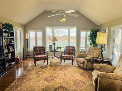 Spacious Custom Lakefront Home...On two of the best Crown Lake - photo 8