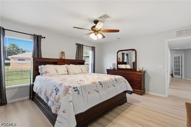 Luxuriously renovated and truly move-in ready! Like new, but - photo 10