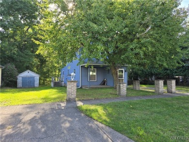 (private lake, pond, creek) Home Sale Pending in Medina New York