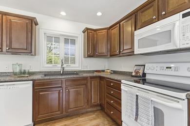 Rare opportunity to check everything off your wish list. You can - photo 12