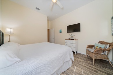 14911 Village Beach Drive is a fully furnished single-story - photo 17