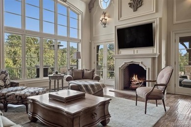 Experience the feeling of a secluded private retreat in this - photo 7