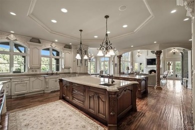Experience the feeling of a secluded private retreat in this - photo 8