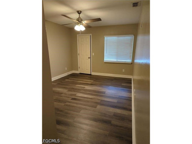 *DUPLEX INVESTMENT OPPORTUNITY IN DESIRABLE SW CAPE CORAL!* - photo 9