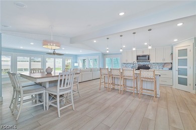 Welcome to your own slice of paradise in Bayside Estates! This - photo 3