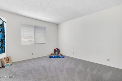 Charming Home with spacious backyard and frontyard Has new paint - photo 15