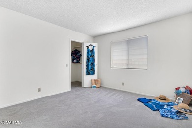 Charming Home with spacious backyard and frontyard Has new paint - photo 16