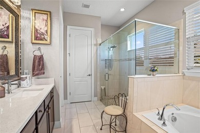 Welcome to this exceptional 5-bed luxury estate in Sorrento - photo 25
