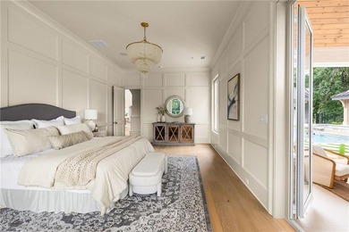 Exquisitely crafted by Savage Family Homes, this exceptional - photo 32