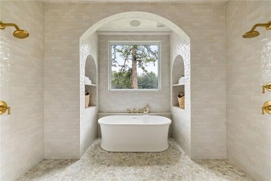 Exquisitely crafted by Savage Family Homes, this exceptional - photo 37