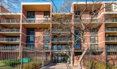 Lake Michigan - Cook County Condo Active Under Contract in Chicago Illinois