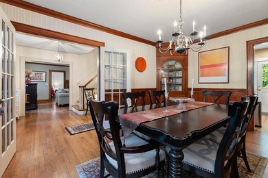 Impressive residence on Winchester line where timeless - photo 12