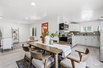 Rare opportunity to own an exceptional Eagle property with no - photo 20