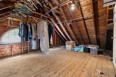 Impressive residence on Winchester line where timeless - photo 28