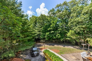 Impressive residence on Winchester line where timeless - photo 30