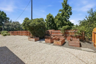 Rare opportunity to own an exceptional Eagle property with no - photo 49