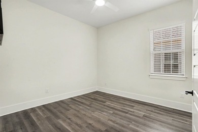 Significant price Improvement! 39k off 0riginal pricing and - photo 20