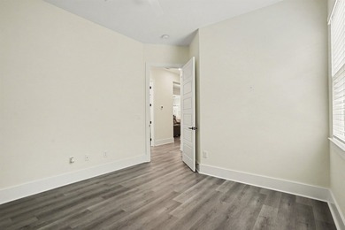 Significant price Improvement! 39k off 0riginal pricing and - photo 23