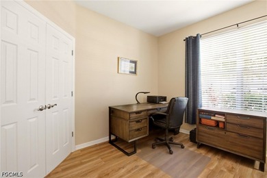 Experience this Beautifully Maintained 3 Bedroom + Den, 2 Bath - photo 25