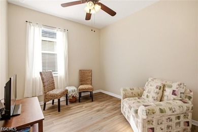 Experience this Beautifully Maintained 3 Bedroom + Den, 2 Bath - photo 27