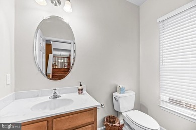 Amazing colonial in quiet cul-da-sac.  Home has a new roof in - photo 6