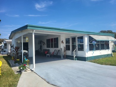 (private lake, pond, creek) Home For Sale in Haines City Florida