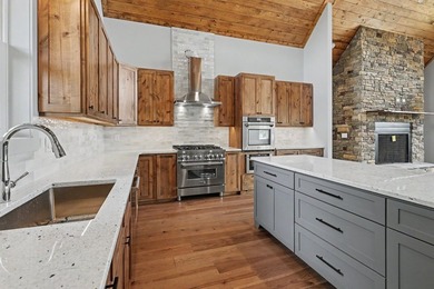 Experience elevated mountain living in this exceptional new - photo 8