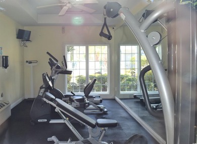 Beautiful upgraded 2 bedroom, 2 bath condo with huge closets and - photo 19