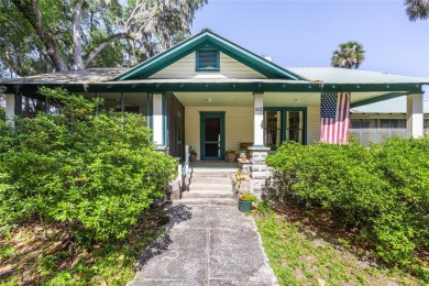 Lake Home For Sale in Micanopy, Florida