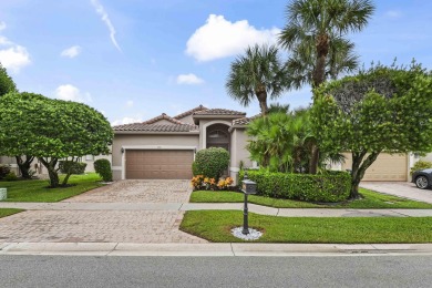 Lake Home For Sale in Boynton Beach, Florida