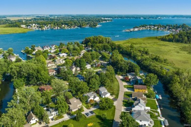 Lake Home Off Market in Syracuse, Indiana