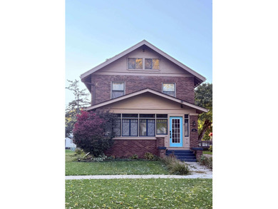 Storm Lake Home For Sale in Storm Lake Iowa