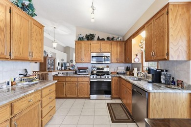 Welcome to effortless one-level living in the heart of Woodbury! - photo 13