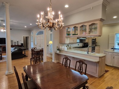 Are you looking for a unique executive home on a golf course? - photo 18