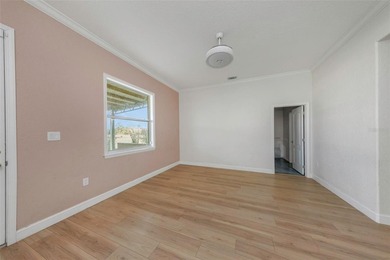 * *FANTASTIC POOL HOME WITH ALMOST 7,000 HEATED SQFT (mol) ON 10 - photo 22