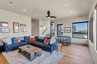 Perfectly positioned in the center of Cardinal Cove, this - photo 22