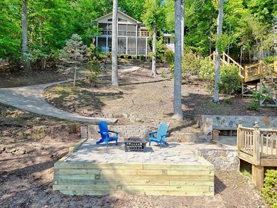 Experience lake living at its finest in the highly sought-after - photo 5