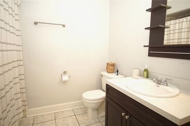 ***EXCELLENT OPPORTUNITY***Looking for a 2-bedroom, 2 full - photo 9