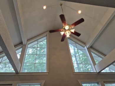 Are you looking for a unique executive home on a golf course? - photo 30