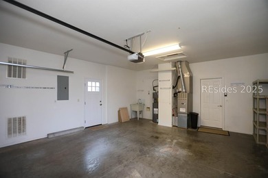 Updated Adirondack Cottage with 2 bedrooms, 2 bathrooms plus an