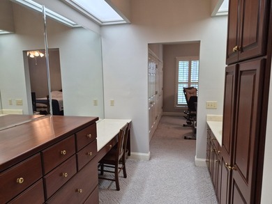 Are you looking for a unique executive home on a golf course? - photo 45