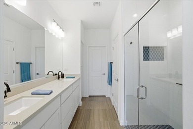 There are three Valletta floor plans for sale on this street - photo 10
