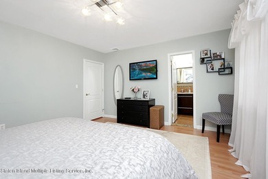 Welcome to 93 Shale Street! Amazing 1-family, 4-bedroom, 4-bath - photo 17