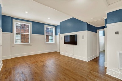 Amazing 2Bd / 2Ba Condo located in the Heart of Savannah's - photo 18