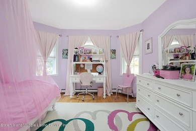 Welcome to 93 Shale Street! Amazing 1-family, 4-bedroom, 4-bath - photo 21