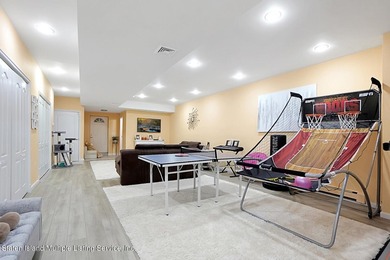 Welcome to 93 Shale Street! Amazing 1-family, 4-bedroom, 4-bath - photo 25