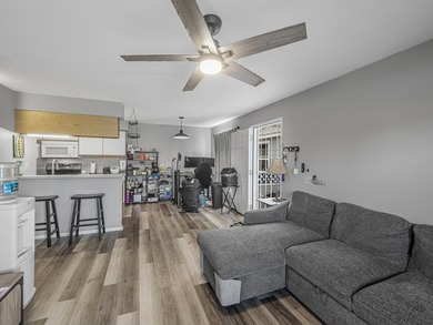 This two-bedroom, two-bath upstairs unit in Fairway Terrace - photo 6