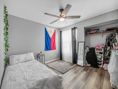 This two-bedroom, two-bath upstairs unit in Fairway Terrace - photo 9